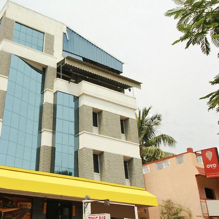 Oyo 968 Hotel Poigai Chennai Exterior photo