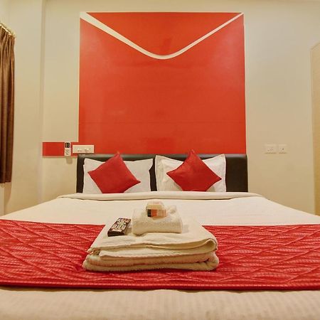 Oyo 968 Hotel Poigai Chennai Exterior photo