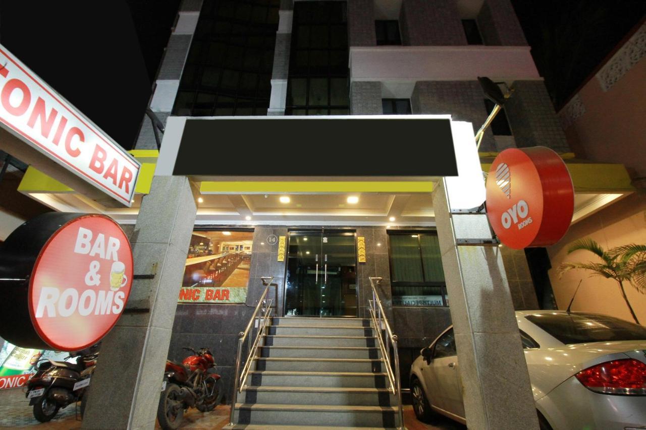Oyo 968 Hotel Poigai Chennai Exterior photo