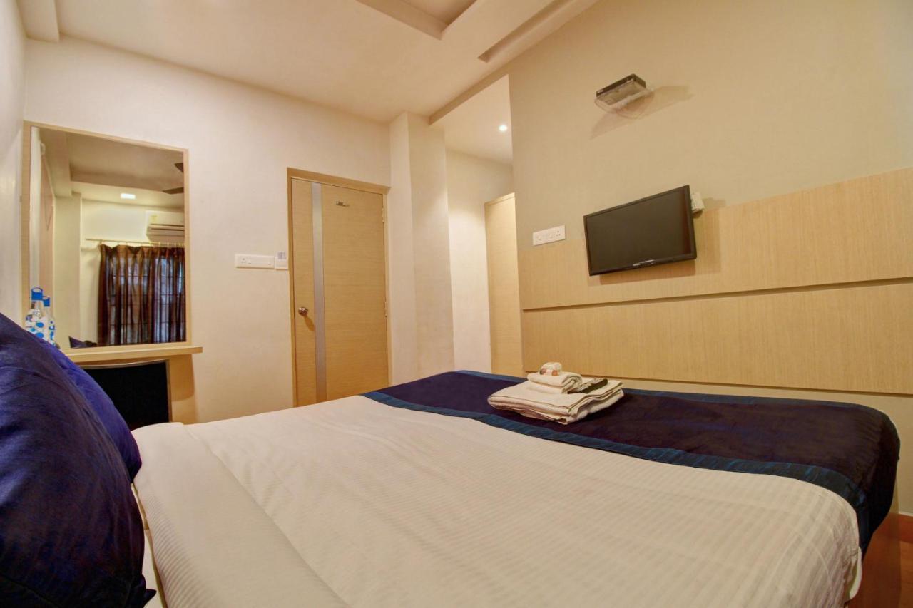 Oyo 968 Hotel Poigai Chennai Exterior photo